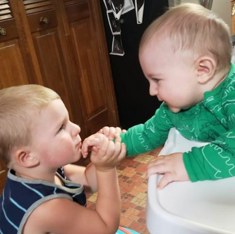 Meet your Posher, Dezi